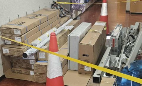 Við erum að fá lyftu